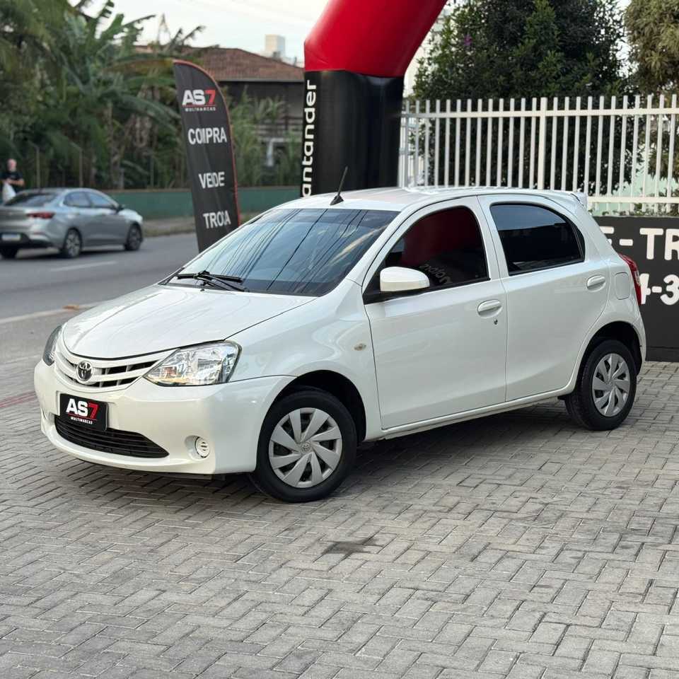 Toyota Etios X 1.3 flex Mec. 2017