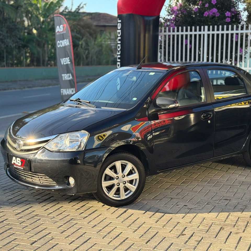Toyota Etios XLS Sedan 1.5 Flex Aut. 2017
