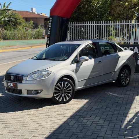 Fiat Linea LX 1.8 Flex Mec. 2011