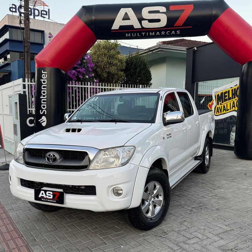 Toyota Hilux SRV CD 3.0 Diesel 4X4 Aut.